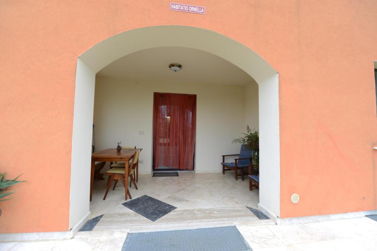 Casa Daniele Guest House Canino Bagian luar foto