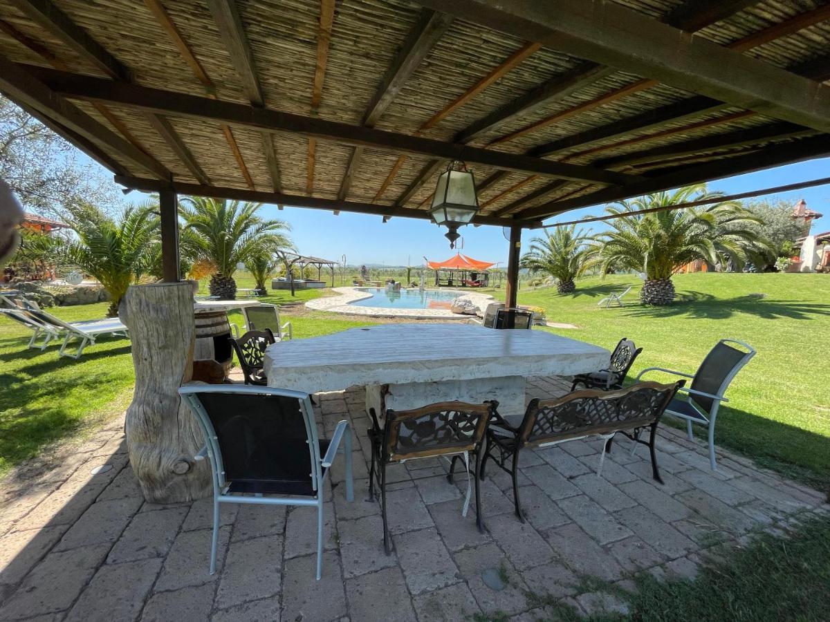 Casa Daniele Guest House Canino Bagian luar foto
